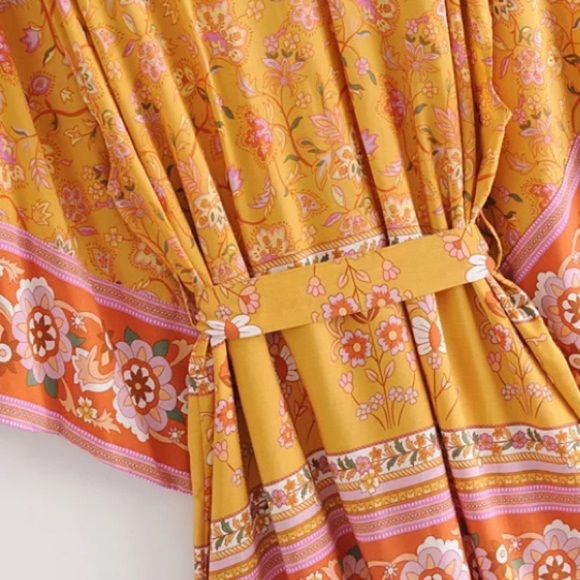 Sunny Days Vintage Style Short Kimono Boho Wrap - Picture 11 of 11